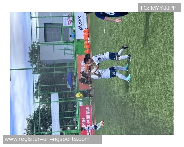 成人版足球小将:重燃青春梦想的足球竞技之旅与人生哲学 成人版足球小将:重燃青春梦想的足球竞技之旅与人生哲学